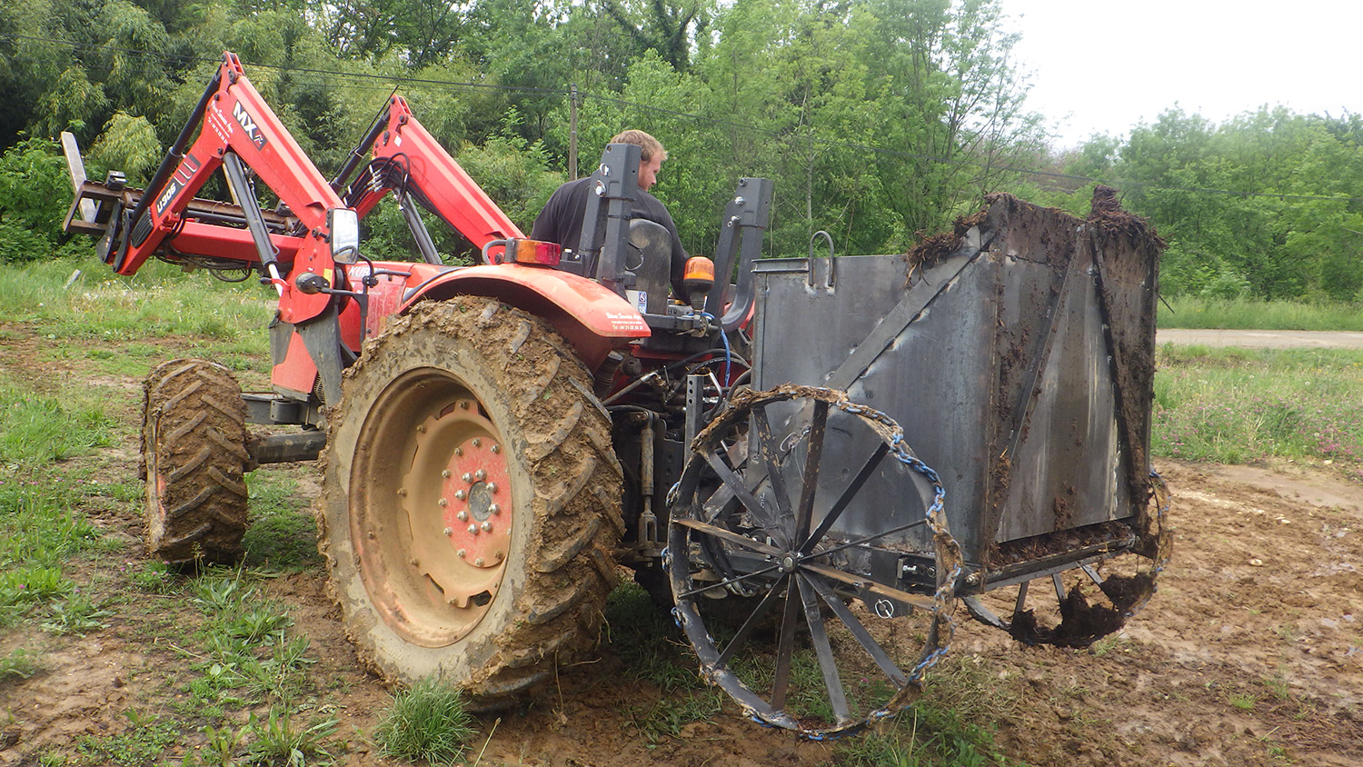 Épandeur à fumier / compost - L'Atelier Paysan